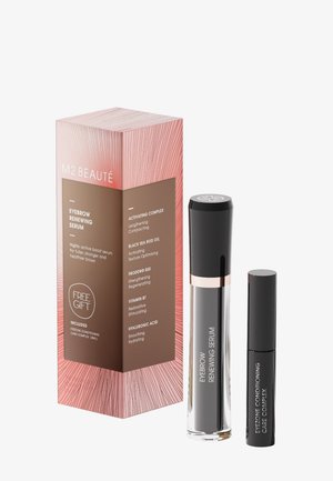Sérum renouvelant pour sourcils M2 Beauté avec complexe de soin conditionneur pour sourcils, dans un emballage rose et marron, tubes de sérum noirs et transparents.