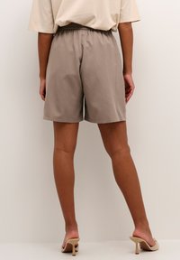 Kaffe PERNILLE - Shorts - brindle