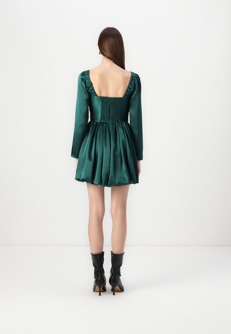 Abercrombie & Fitch The A&F Emerson Bubble Hem Satin Mini Dress - Cocktail  dress / Party dress - green - Zalando.co.uk
