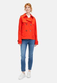 Amber & June Blazer - rot