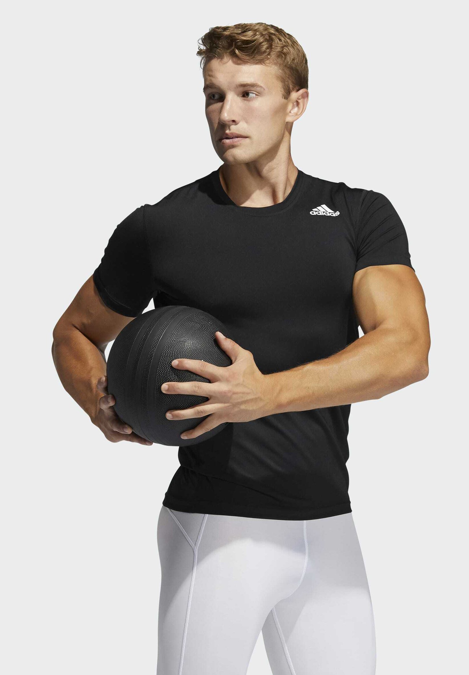 training fit performance tee
