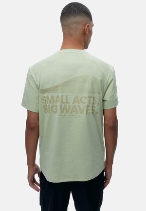 T-shirts med print - green
