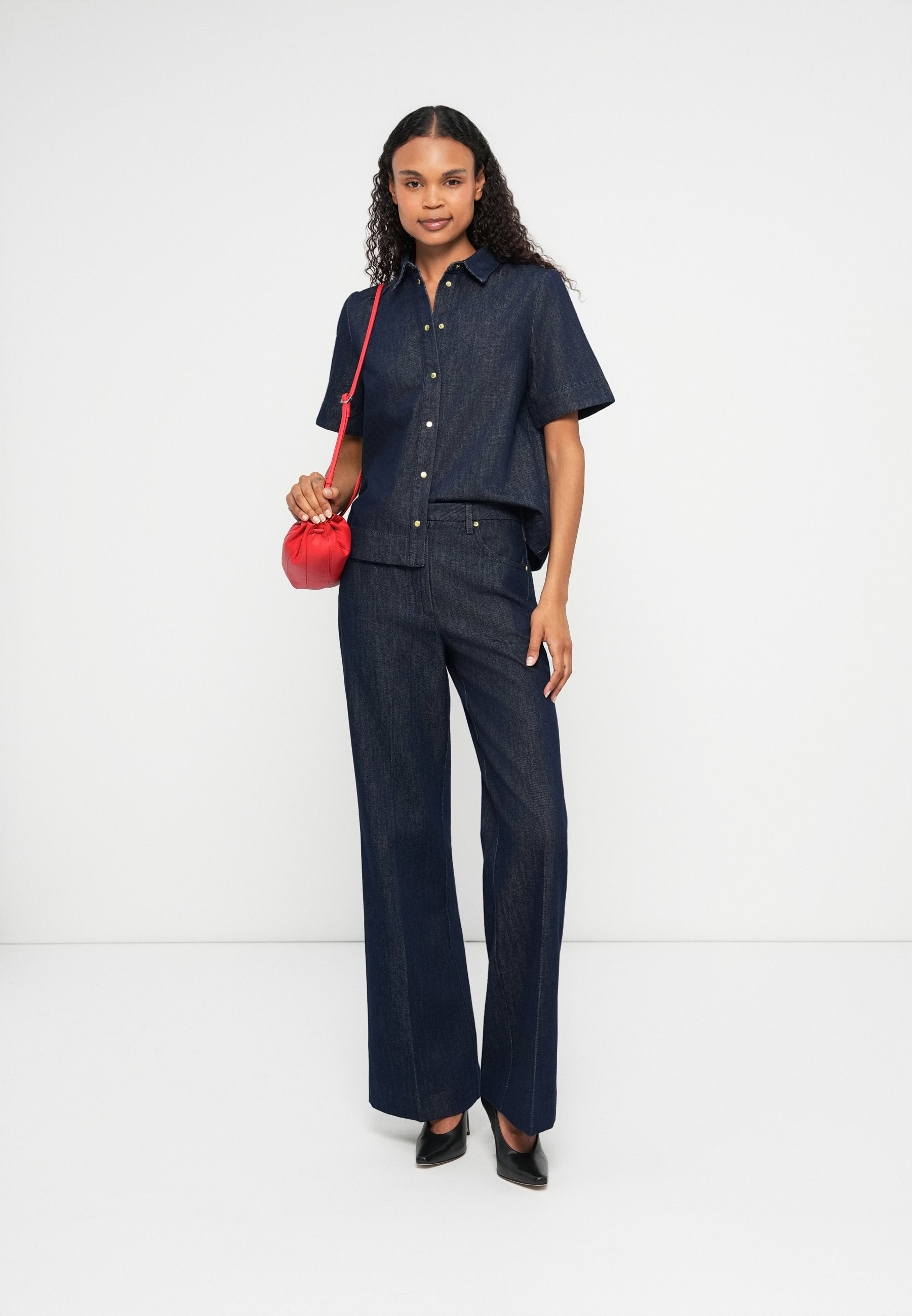 Tara Jarmon JEROME - Flared Jeans - marine/blue denim - Zalando
