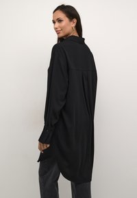 Kaffe ILLIS - Gombos blúz - black deep