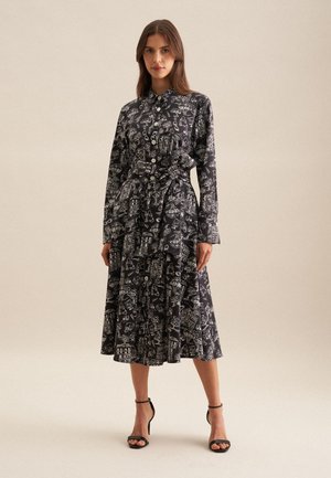 REGULAR - Blousejurk - black