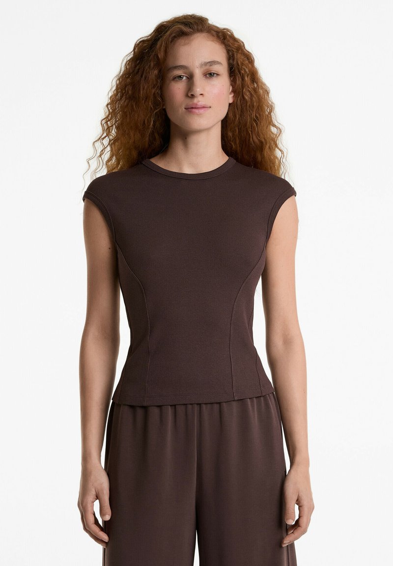 OYSHO - SOFT TOUCH - T-paita - dark purple, Suurenna