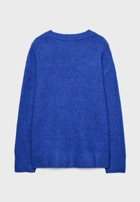 Modra majica z okroglim izrezom, dolgimi kratkimi rokavi in rebrastim robom. Izdelana iz teksturirane tkanine, enobarvna z rahlim sijajem.