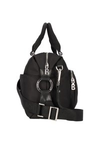 Borsa nera in nylon con doppi manici superiori, tracolla in tessuto regolabile, dettagli in metallo argentato, tasche con zip e un particolare decorativo circolare.