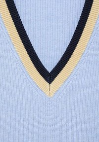 Mango Top - light blue