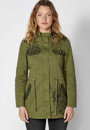 SHORT - Jachetă parka - kaki khaki