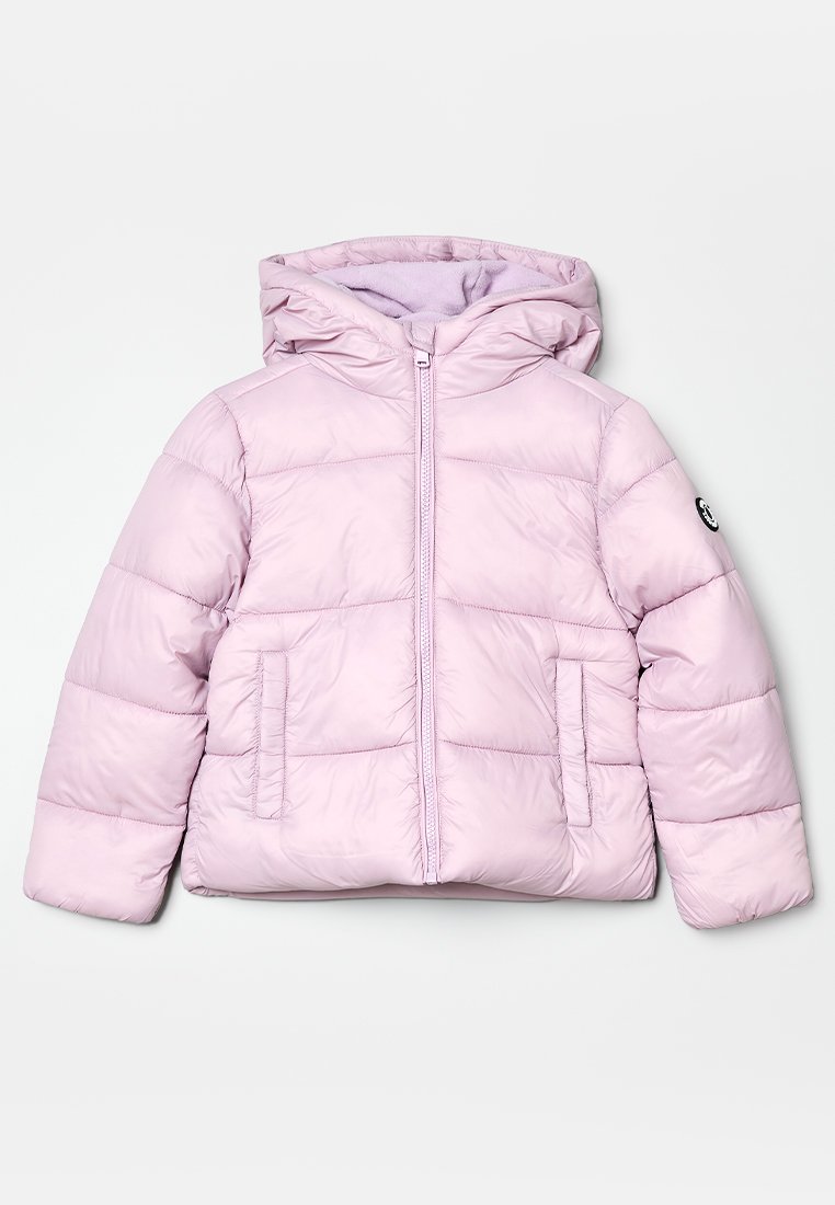 Helllila gepolsterte Jacke mit Kapuze, ausgestattet mit einem Frontreißverschluss, zwei Seiten Taschen und einem Logo-Aufnäher auf dem linken Ärmel.