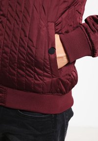 Redefined Rebel Kurtka Bomber