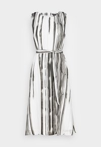 Ärmelloses Kleid in Weiß mit schwarzen vertikalen Streifen, mit rundem Halsausschnitt, tailliertem Bund und fließender Silhouette. Leichter Stoff.