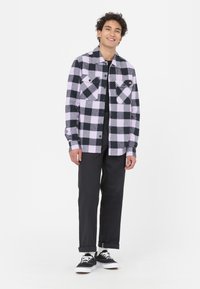 Dickies SACRAMENTO - Camisa - purple rose