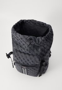 Guess ROMA FLAP BACKPACK - Rucksack - coal/black/black - Zalando.co.uk