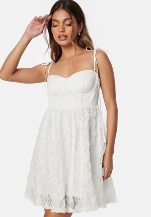 HANNABELLE - Robe de cocktail - white