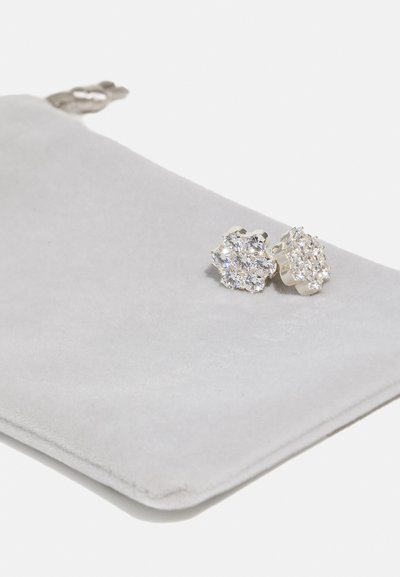 Hatton Labs DAISY EARRINGS UNISEX - Fülbevalók - silver coloured/white