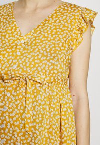 JoJo Maman Bébé Blusa - yellow