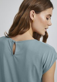 b.young BYPERL - Bluse - smoke blue