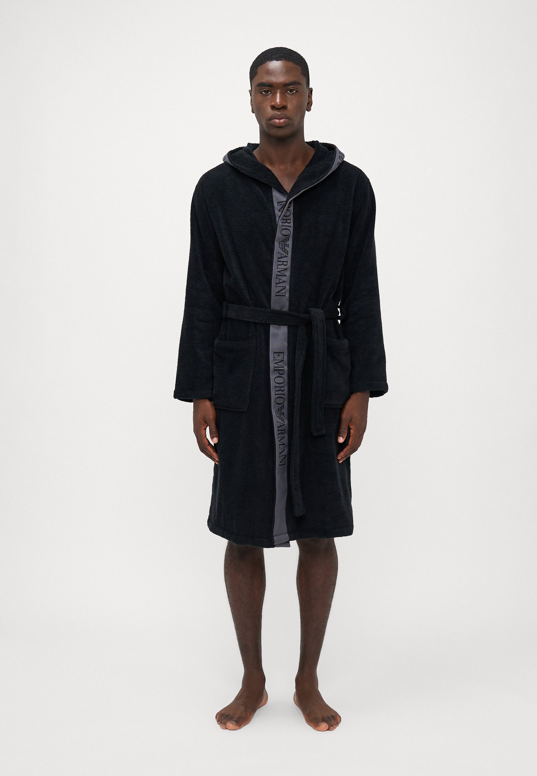 Emporio Armani BATHROBE - Dressing gown - nero/black/black - Zalando.co.uk Emporio Armani BATHROBE - Dressing gown - nero/black/black - Zalando.co.uk
