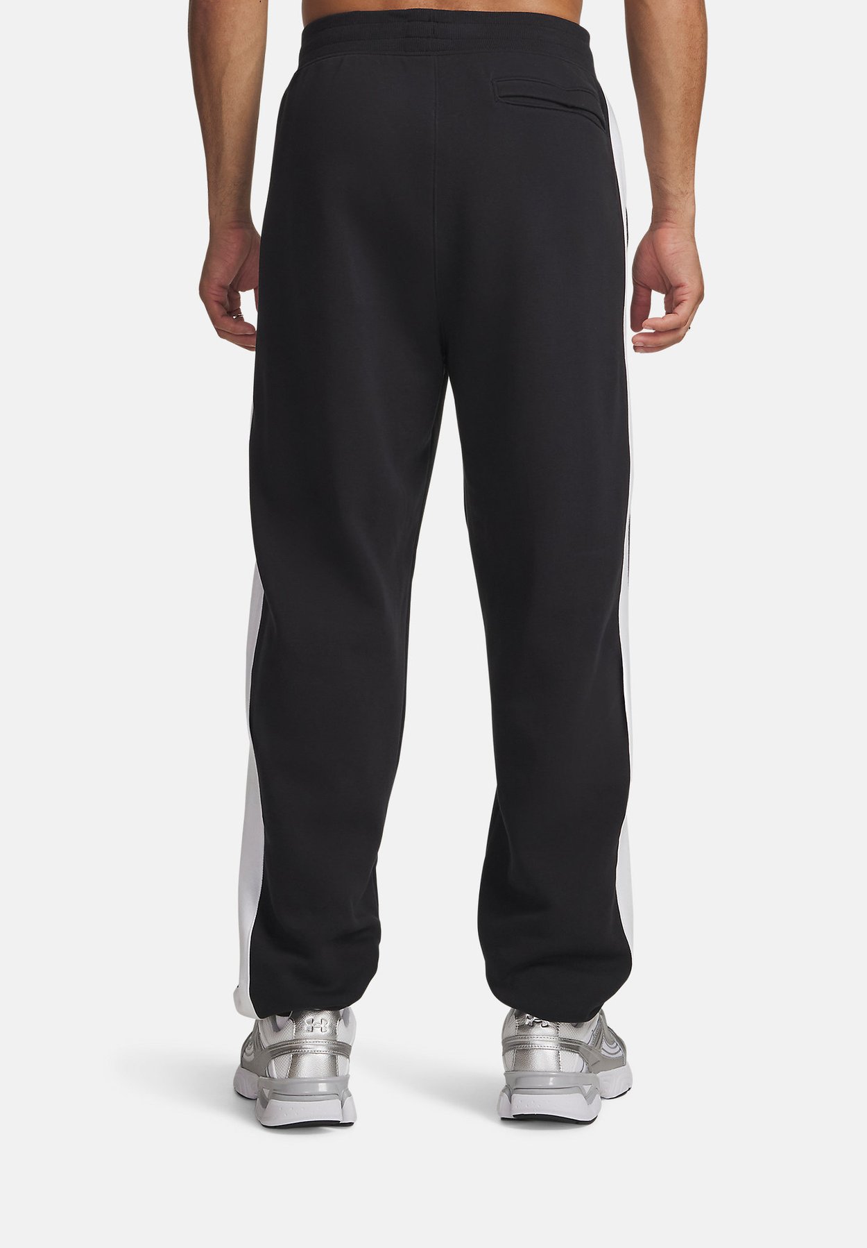 RIVAL FLEECE
