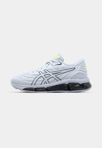 Valitud, white/black