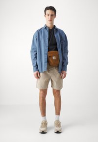 Thumbnail Image 6