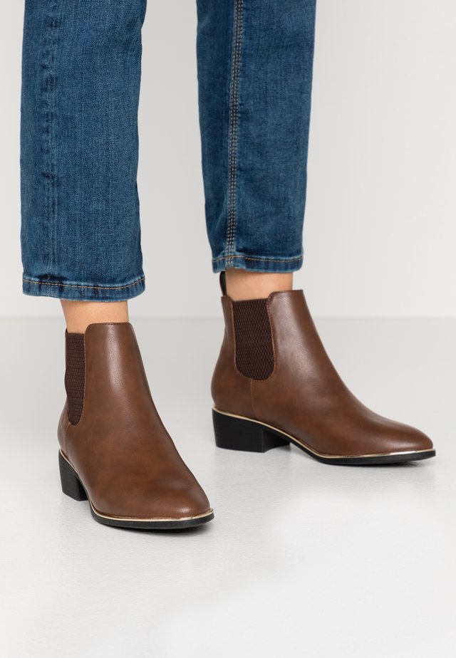 WIDE FIT MONDRIAN TIPPED CHELSEA - Ankle Boot - tan