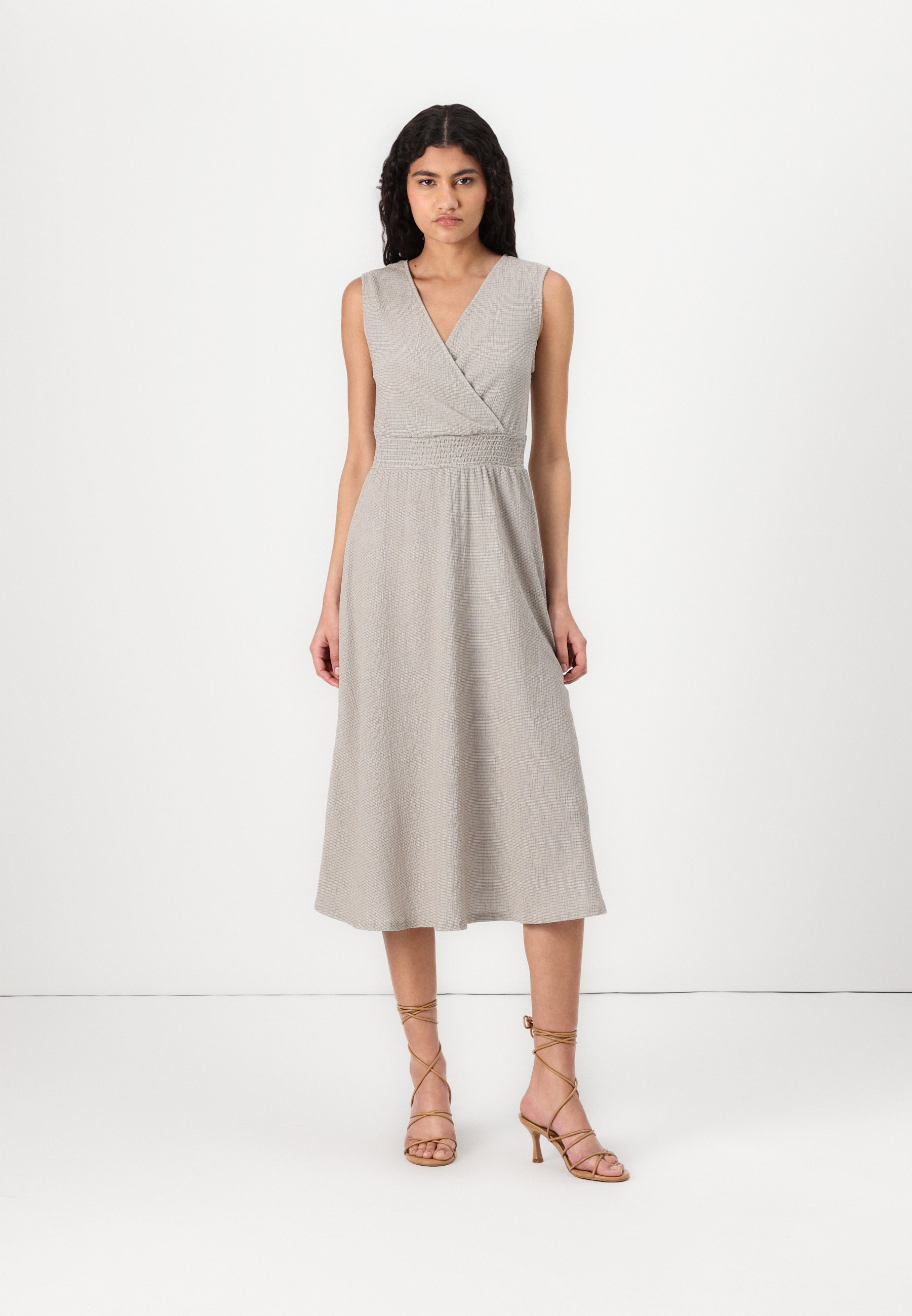 ONLY ONLAGNES WRAP DRESS - Jersey dress - feather gray/dark grey -  Zalando.ie