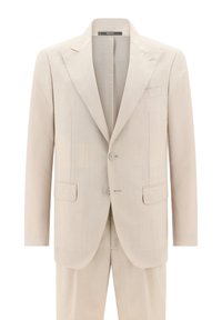 Costume pour homme beige à deux boutons avec revers à pointe, poches à rabat et pantalon assorti, présenté sur un fond blanc.