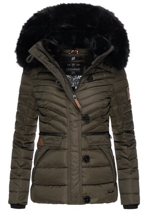 Olivengrøn polstret jakke med en faux fur hætte, der har en lynlåslukning, to lynlåslommer og stikninger på kroppen.