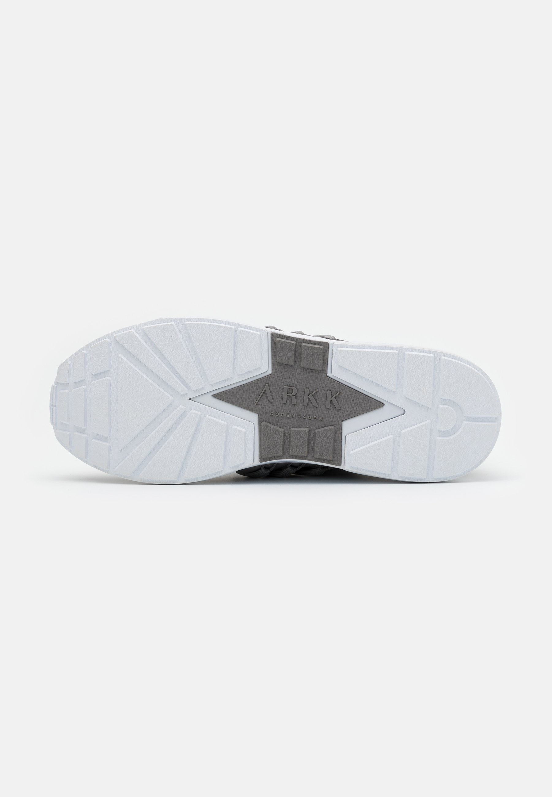 ARKK Copenhagen RAVEN S-E15 - Joggesko - silver/grey/black ARKK Copenhagen RAVEN S-E15 - Joggesko - silver/grey/black