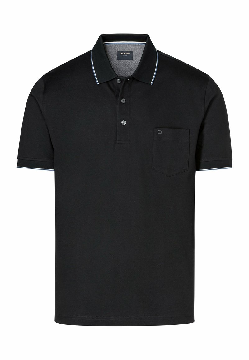 Polo noir à manches courtes avec trois boutons, une petite poche poitrine et un liseré blanc sur le col et les bords des manches.