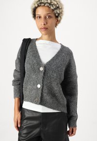 ONLY Petite ONLZOEY CARDIGAN - Strickjacke - dark grey melange