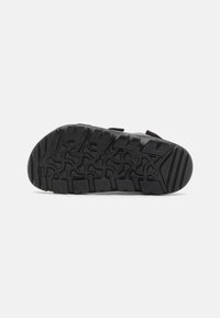 Birkenstock MOGAMI TERRA REGULAR UNISEX - Riemensandalette - apex/concrete gray