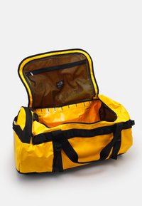 The North Face BASE CAMP DUFFEL - L - Reiseveske - yellow