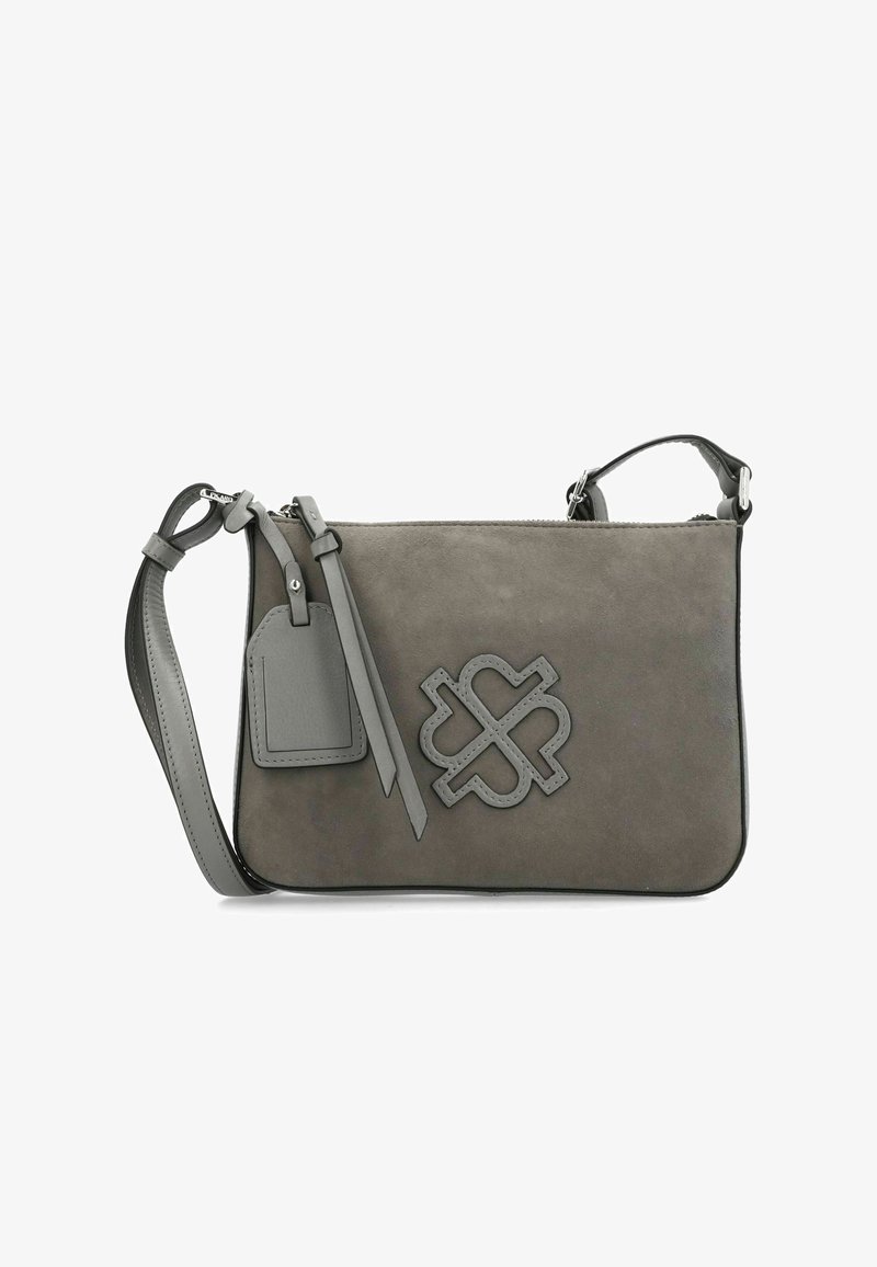Borsa a tracolla in suede grigio con finitura texture, caratterizzata da un logo prominente, un'etichetta rimovibile e una tracolla regolabile.