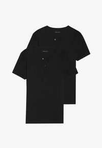 Unselected, black