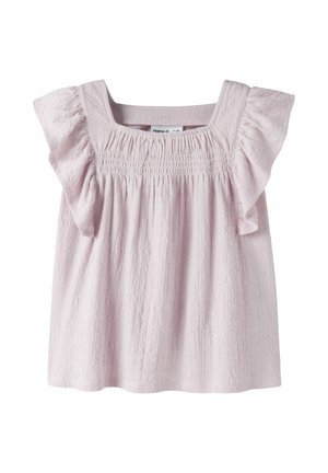 Blouse sans manches rose pâle texturée avec un col carré froncé et des manches courtes volantées.