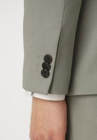 HUGO ARTI HESTEN - Odijelo - medium grey