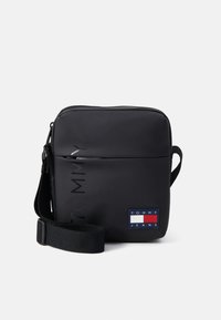 Seleccionado, black