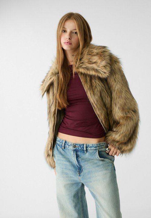 Stradivarius online bei ZALANDO