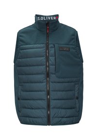 Padded ärmellose Weste in dunklem Teal mit hohem Kragen, Frontreißverschluss und einer Seitentasche mit einem Markenlogo-Patch. Strukturierte Stoffakzente.