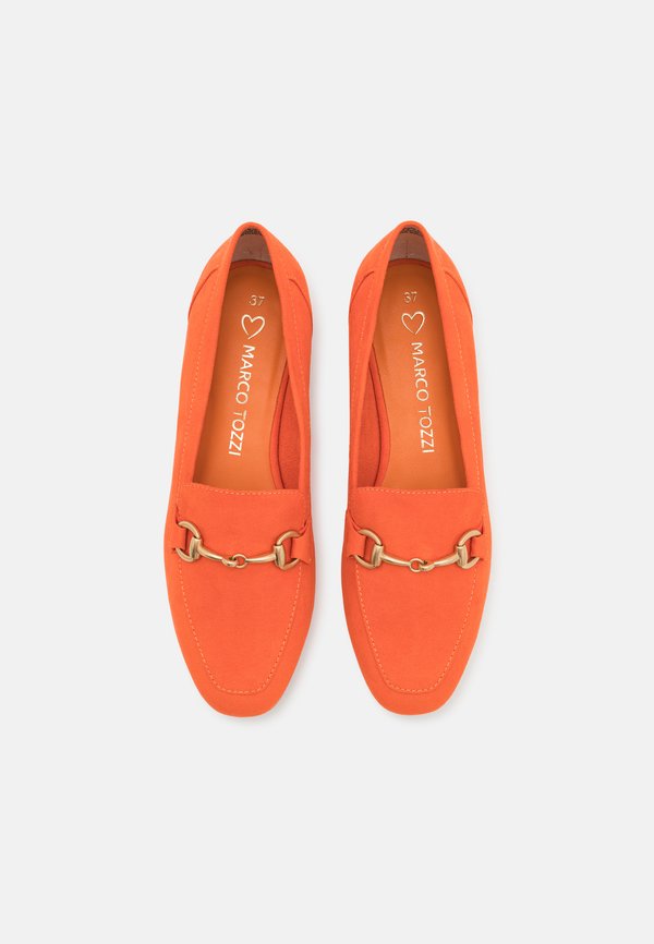 Slip-ons - carrot3
