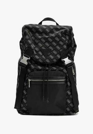 Zwarte Guess-rugzak met herhalend logopatroon, voorkant ritsvak, gespsluitingen en bovenhandvat.