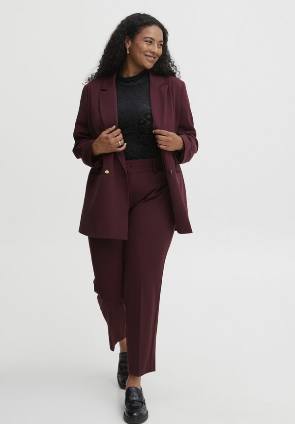 FPNola - Blazer - winetasting4