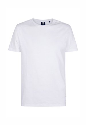 Camiseta blanca lisa de algodón, de manga corta y cuello redondo, talla grande, con una pequeña etiqueta de tela en la costura lateral.