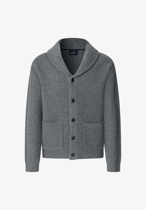 Grå ribbet cardigan med sjalskrave, der har seks knapper, to frontlommer og et tekstureret strikkedesign.