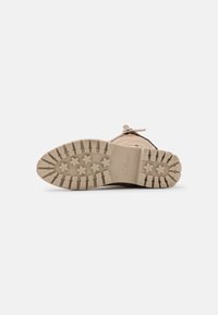 s.Oliver Botas - light brown