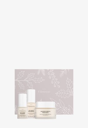 CHRISTMAS SET 3-STEP NIGHT CARE ROUTINE - Skincare set